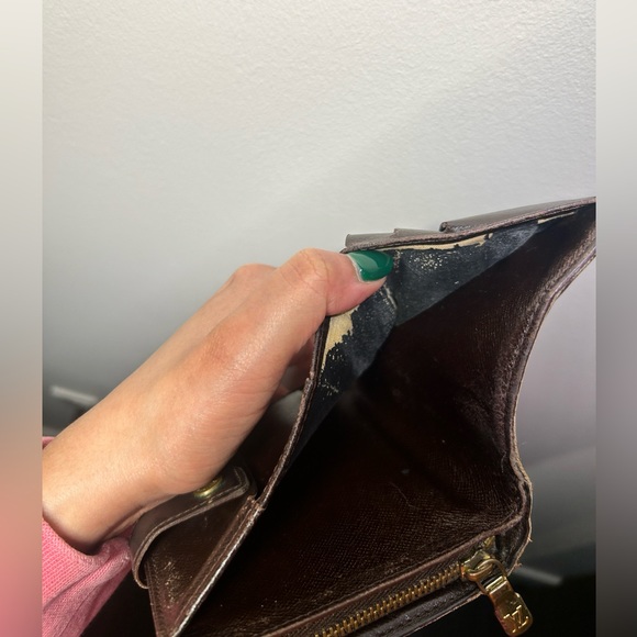 Louis Vuitton Compact Zip Wallet Pm - Picture 9 of 13